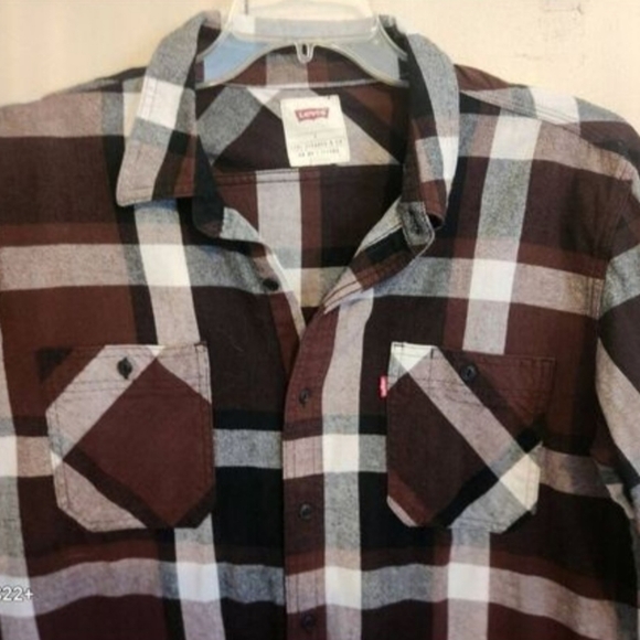 M18 Levi Strauss & Co Burgundy/White Plaid Flannel Shirt W Pockets Long Sleeved - Picture 2 of 10
